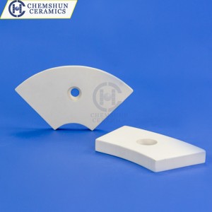 https://www.ceramiclinings.com/alumina-ceramic-tiles/